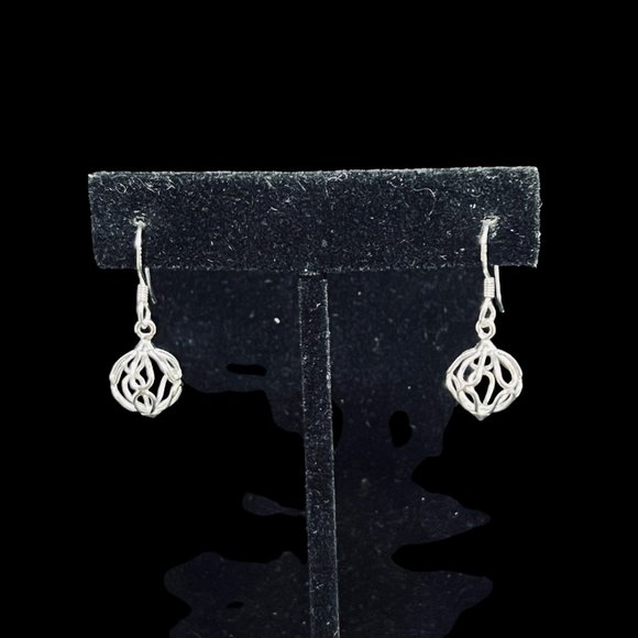 MC Jewelry - Sterling Silver Round Cage Pierced Earrings Signed MC (4639)